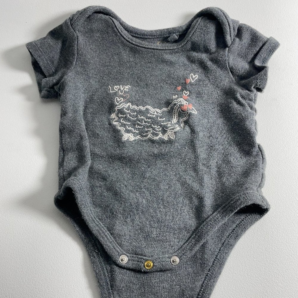 Baby bodysuit